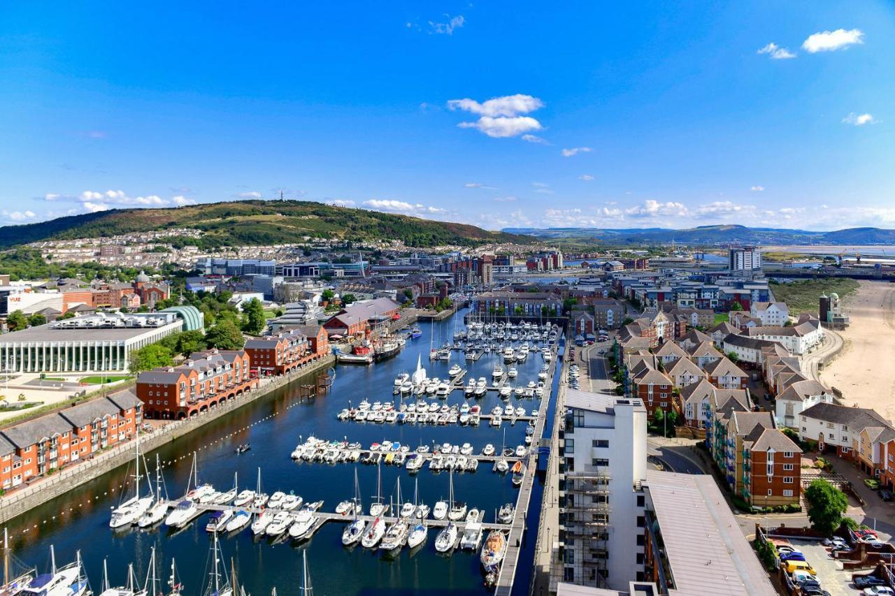 Just Stay Wales - Meridian Tower Marina & City View - 2 Bed Apartment Swansea Exterior photo