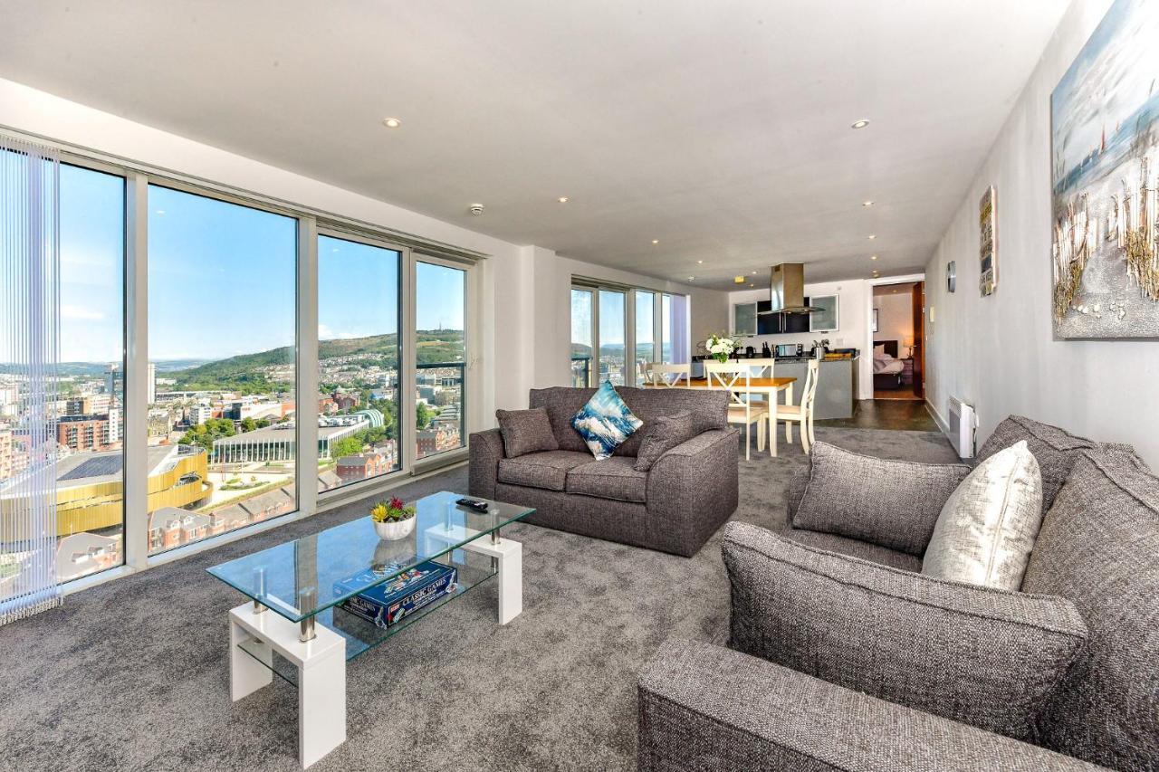 Just Stay Wales - Meridian Tower Marina & City View - 2 Bed Apartment Swansea Exterior photo